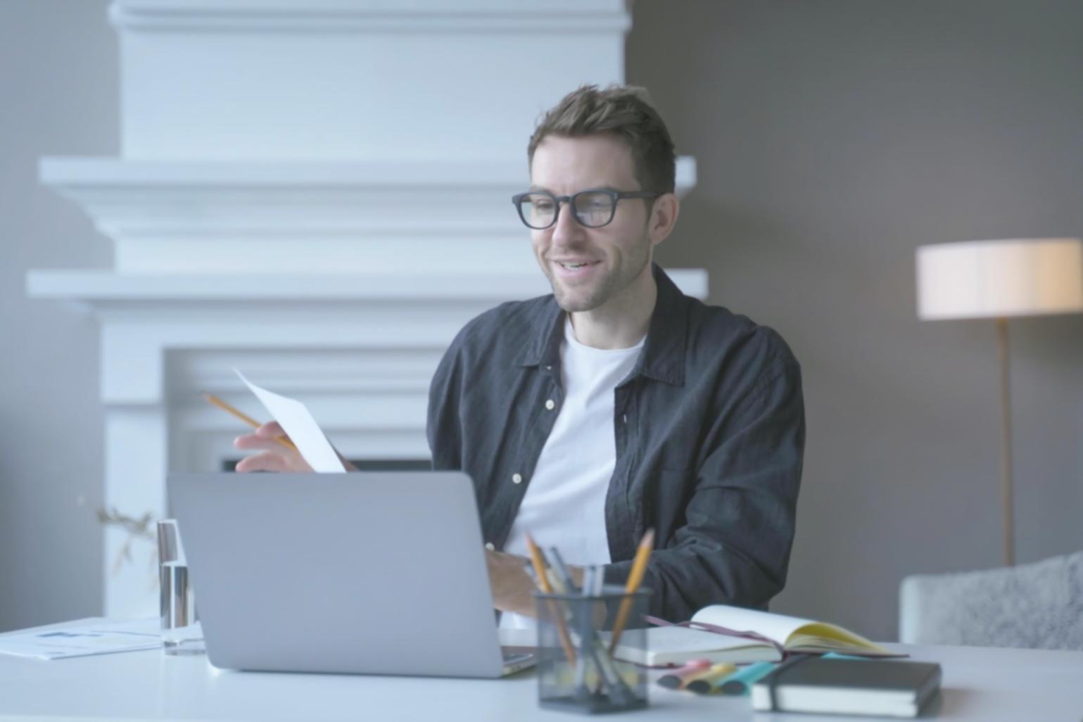 Moderne digitale Bibliothek mit Finanzressourcen